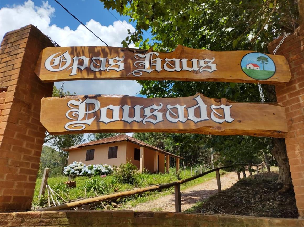 Pousada Opas Haus กามันดูกายา ภายนอก รูปภาพ